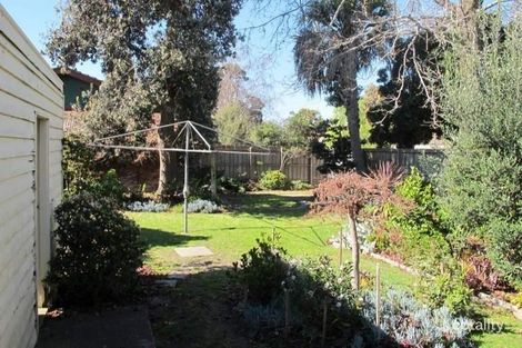 Property photo of 6 James Street Glen Huntly VIC 3163