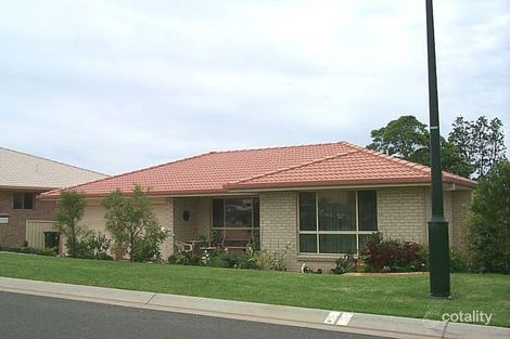 18 Bligh Pl, Lake Cathie, NSW 2445