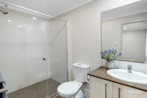 Property photo of 72 Giancarlo Crescent Doolandella QLD 4077