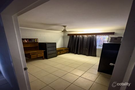 Property photo of 8 Serissa Street Mooroobool QLD 4870