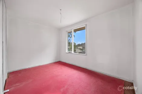 Property photo of 5 Maitland Way Airds NSW 2560