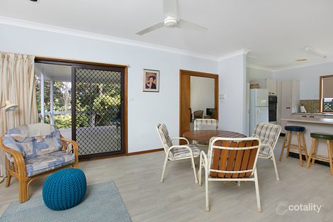 Property photo of 8 Greenacre Avenue Lake Munmorah NSW 2259