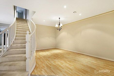 Property photo of 19 Prescott Place Avondale Heights VIC 3034