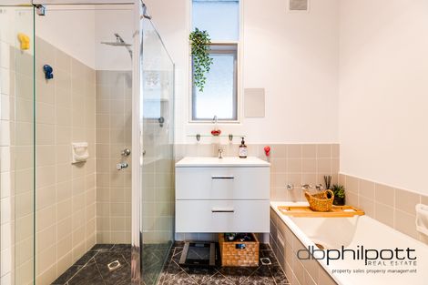 Property photo of 24 Leabrook Drive Para Hills SA 5096
