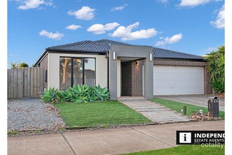 Property photo of 44 Mapleton Boulevard Melton South VIC 3338