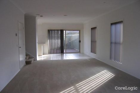 Property photo of 10/14 Mickleton Grove Point Cook VIC 3030