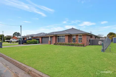 8 Stirbeck St, Holbrook, NSW 2644