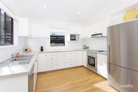 Property photo of 19 Kiarama Avenue Kiama Downs NSW 2533