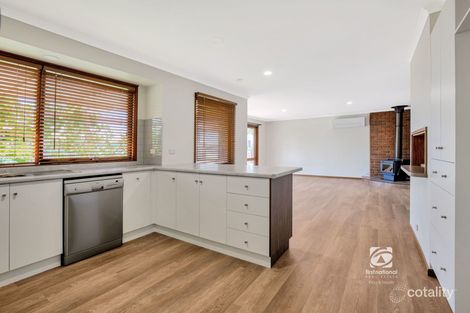 Property photo of 7 Burden Place Paynesville VIC 3880