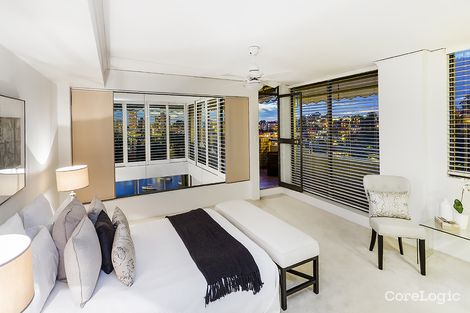 Property photo of 18/1 Harbourview Crescent Lavender Bay NSW 2060
