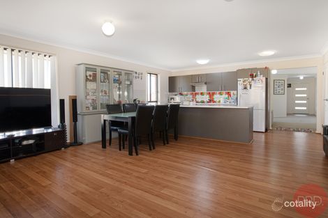 Property photo of 8 Pumphouse Crescent Rutherford NSW 2320