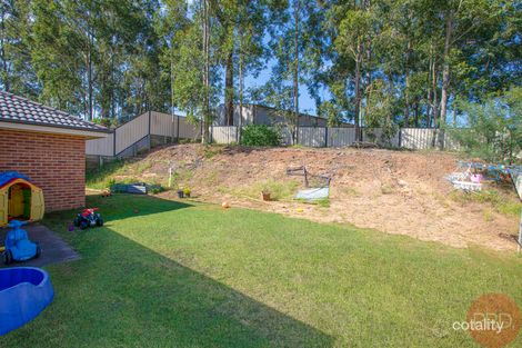 Property photo of 8 Pumphouse Crescent Rutherford NSW 2320