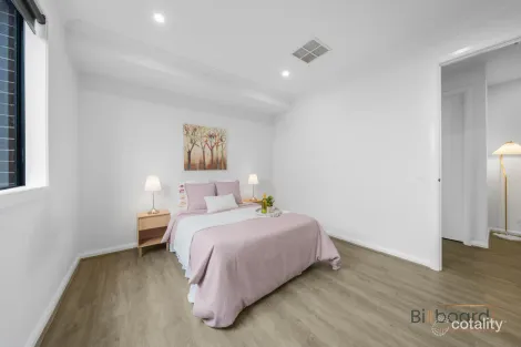 Property photo of 13 Bittern Road Donnybrook VIC 3064