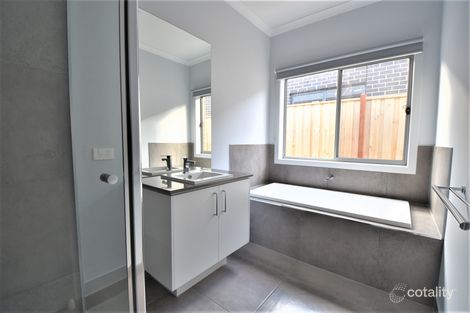 Property photo of 29 Abode Street Armstrong Creek VIC 3217