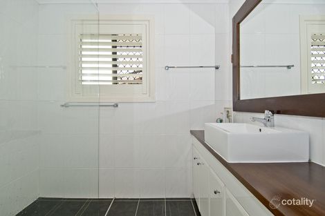 Property photo of 5 Sorell Place Helensvale QLD 4212