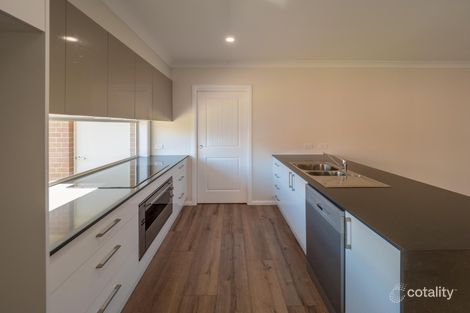 Property photo of 10 Marchment Street Thrumster NSW 2444