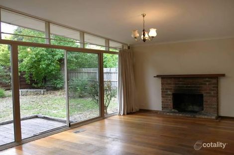 Property photo of 3 Hazeldene Court Berwick VIC 3806