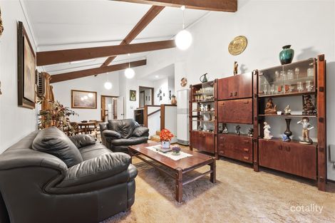 Property photo of 2 Watford Road St Albans VIC 3021