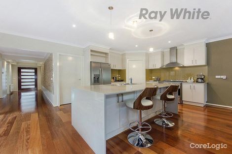 Property photo of 16 Pearce Circuit Point Cook VIC 3030
