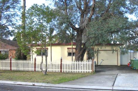 5 Laguna Pde, Berkeley Vale, NSW 2261