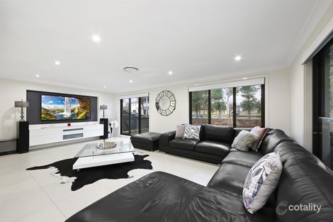 Property photo of 14 Apex Avenue Picnic Point NSW 2213