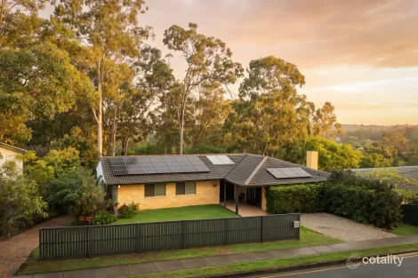 Property photo of 2 Gem Road Kenmore QLD 4069