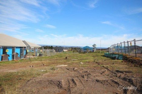 Property photo of 11 Barwick Link Gledswood Hills NSW 2557