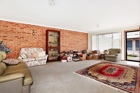 Property photo of 2/5 Davies Parade Mount Hutton NSW 2290