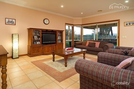 Property photo of 2 Iron Way West Wodonga VIC 3690