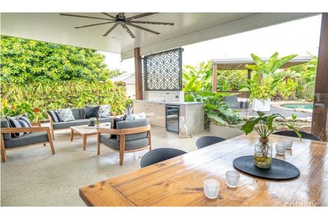 14 Footscray Ct, Arundel, QLD 4214