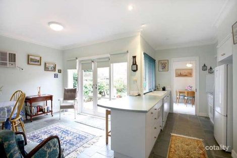 Property photo of 2/289 Elgar Road Surrey Hills VIC 3127