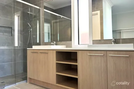 Property photo of 8 Colca Road Clyde VIC 3978