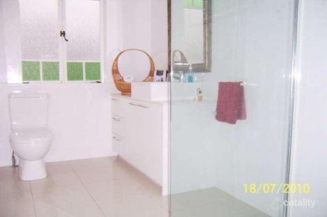 Property photo of 276 Kent Street Teneriffe QLD 4005