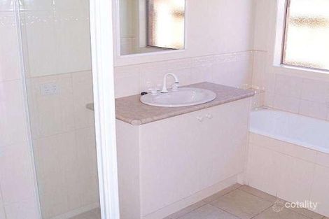 Property photo of 58 Springhill Drive Cranbourne VIC 3977