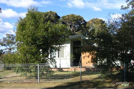 13 Mindanao Ave, Lethbridge Park, NSW 2770