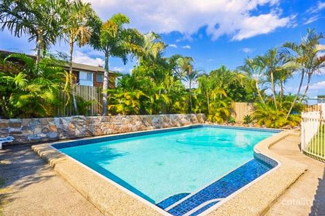 232 Broadwater Rd, Mansfield, QLD 4122