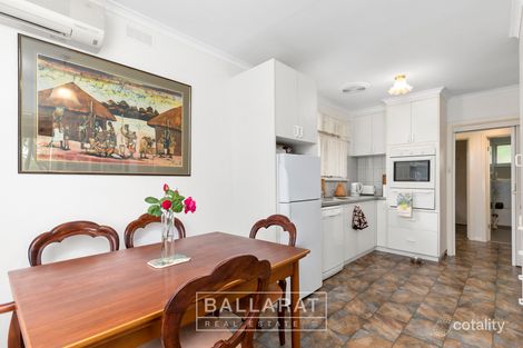 Property photo of 19 Locksley Street Wendouree VIC 3355
