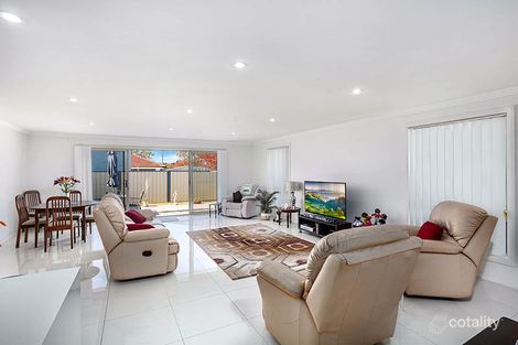 Property photo of 1/9 Banksia Avenue Albion Park Rail NSW 2527