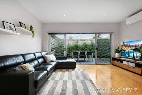 Property photo of 28 Duke Street Avondale Heights VIC 3034