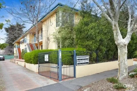 2/20 Crimea St, St Kilda, VIC 3182