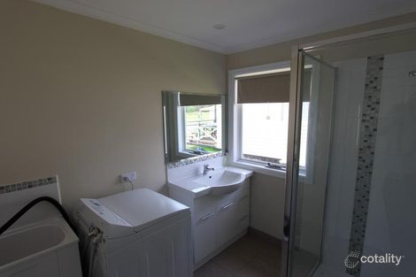 302 Back Eildon Rd, Thornton, VIC 3712