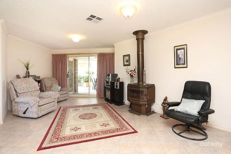Property photo of 8 March Court Clare SA 5453
