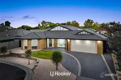 11 Joucas Pl, Narre Warren South, VIC 3805