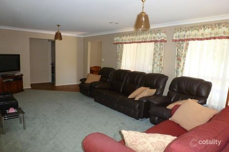 Property photo of 4 Westhaven Place Orange NSW 2800