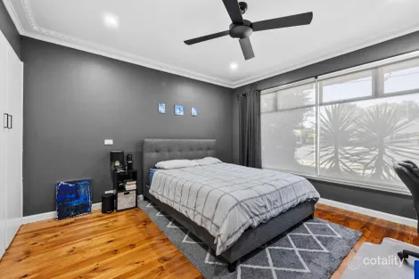 Property photo of 1013 Norman Street Wendouree VIC 3355