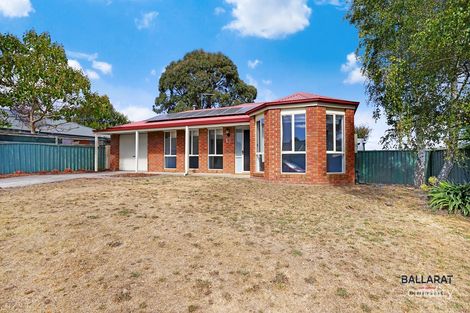 Property photo of 13 Castle Court Ballarat East VIC 3350