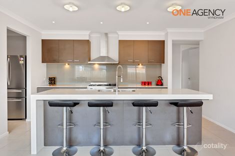 Property photo of 28 McDougall Place Truganina VIC 3029