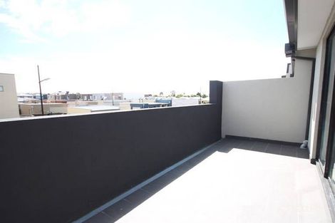 Property photo of 36 Furlong Street Craigieburn VIC 3064