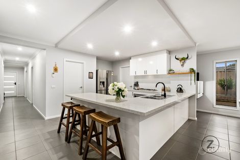 Property photo of 17 Harrison Way Pakenham VIC 3810