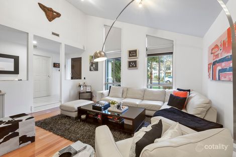 Property photo of 10 John Paul Drive Hillside VIC 3037